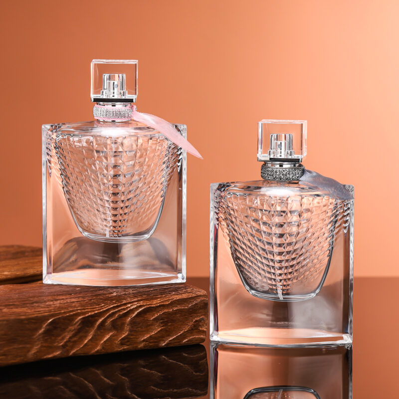 RX013-HYD1093,Luxury 75ml Square Glass Perfume Bottle with Diamond Texture & Acrylic Cap