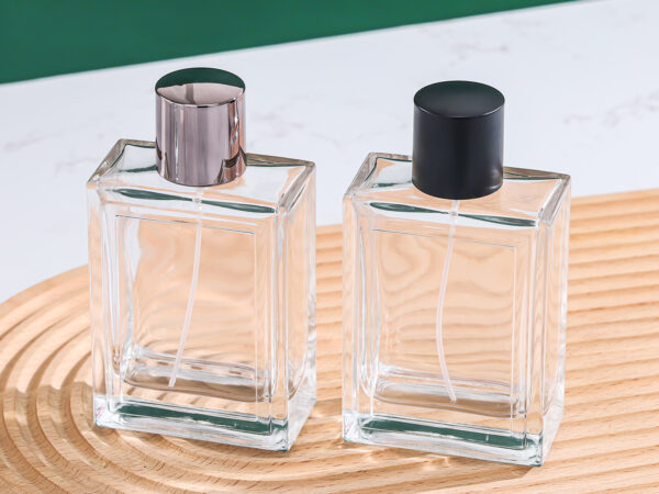 RX014-HYD1255 100ml clear rectangular glass perfume bottle with matte black cap and silver sprayer