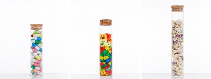 RX30MM Series,Straight Mouth Borosilicate Vials with Natural Cork Stoppers,Kitchen Spice Organizer,10ml-110ml.