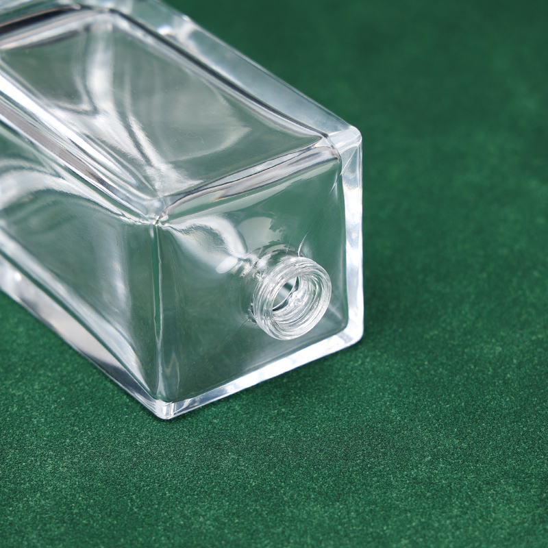 RX024-HYD136 Modern Beveled Square Glass Perfume Bottle with Marble Cap