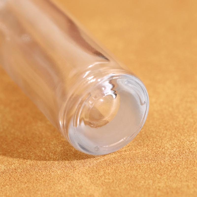 RX016-XB174,15ml Slim Cylindrical Glass Perfume Bottle with Multi-Finish Caps (Matte & Glossy)