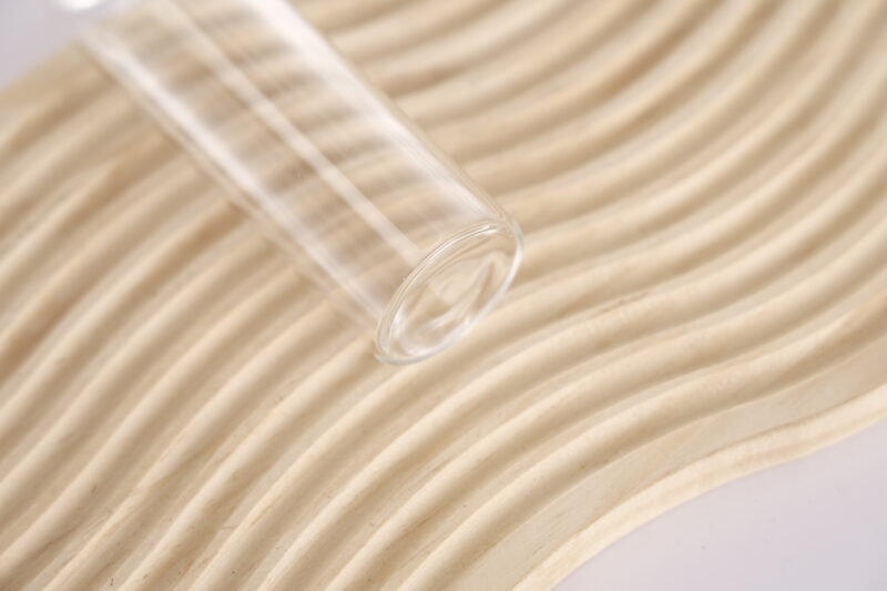 Various Sizes of Borosilicate Tubular Glass Vials Comparison