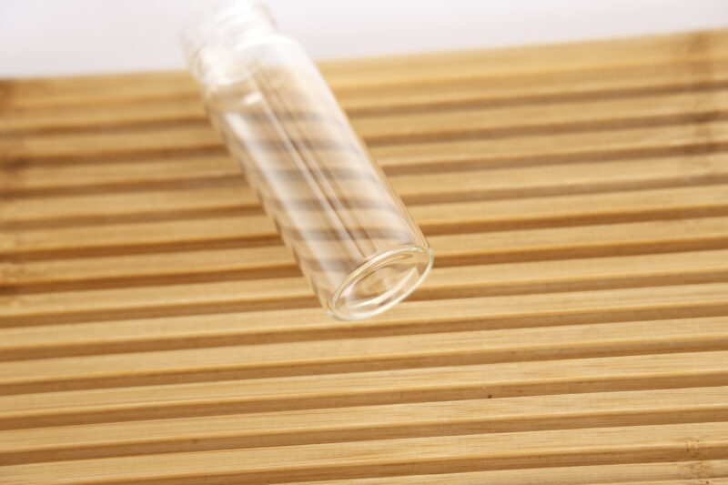 RX27 Series,Silver Aluminum  Screw Cap,bottle,Versatile Silver-Capped Vials,5ml-20ml