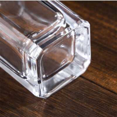 RX015-XB155Luxury Square Glass Perfume Bottle with Embossed Leather Cap - 30ml/50ml/100ml Series