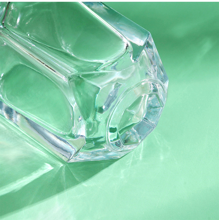 RX018-XB217 Geometric Polygon Glass Perfume Bottle - Clear Faceted Series